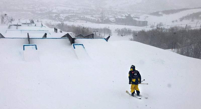 DJ Rasmus vyhrál mistrovství Dánska ve freeride a umístil se na druhém místě ve slopestyle na Europa Cupu v St.Antonu.