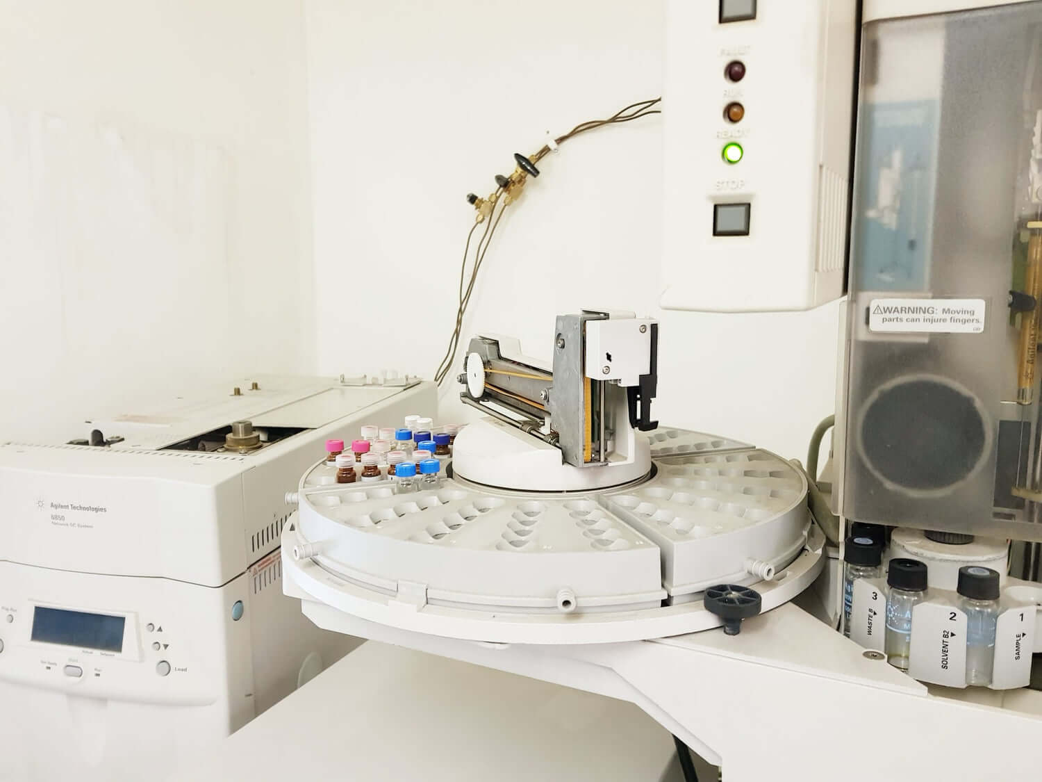 Konopný olej Testování třetími stranami ve švýcarských laboratořích